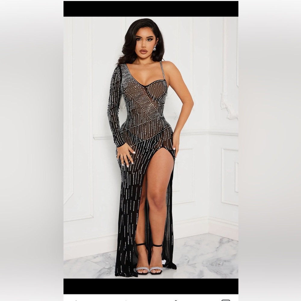Nova Luxe Mesh diamond dress, very beautiful dress wore only once